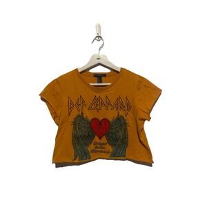 Def Leppard Cropped Band‎ Bringin' on The Heartbreak Tee Shirt Medium